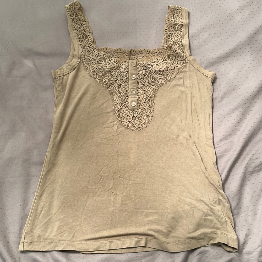 LACE DETAIL TANK TOP - Picture 1 of 5